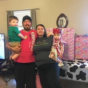 Meet your Posher, Danielle